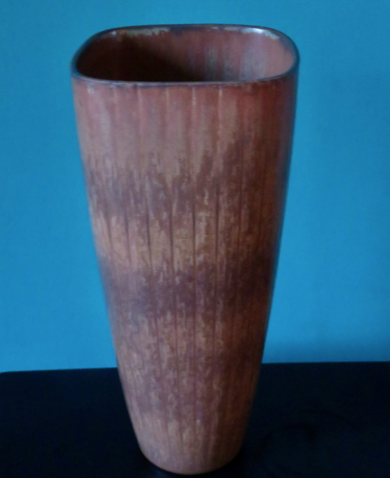 Image 1 of Vase aus Steingut in Braun-, Taupe- und Ockertönen von Gunnar Nylund für Rorstrand. Schweden 1960