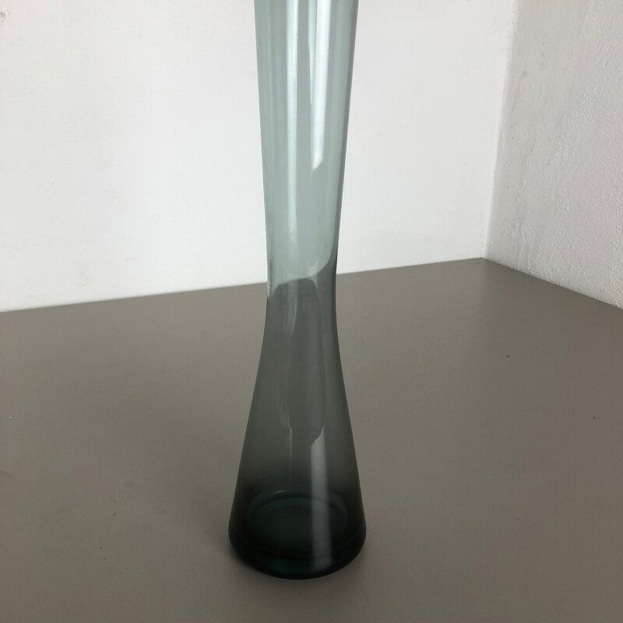 Vintage Turmalin Vase von Wilhelm Wagenfeld für WMF Deutschland
