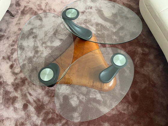 Image 1 of Organisch geformter Design-Couchtisch