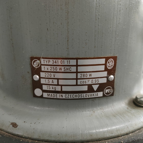 Image 1 of Vintage Industrie Fabrik Lampen