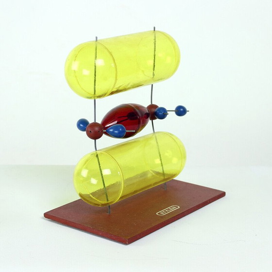 Image 1 of Klassisches Schulmodell aus Äthylenplastik, Tschechoslowakei 1960