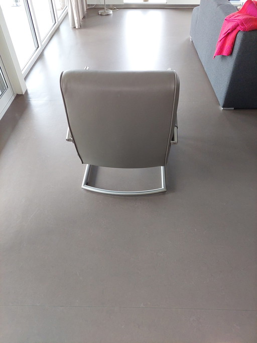 Bree's New World Sessel Adagio