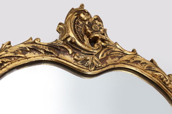 Image 1 of Belgischer goldgerahmter ovaler Spiegel im Louis-XV-Stil des 20.