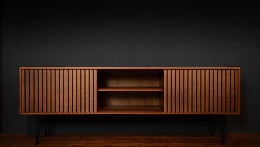 Handgefertigtes Mid-Century Sideboard