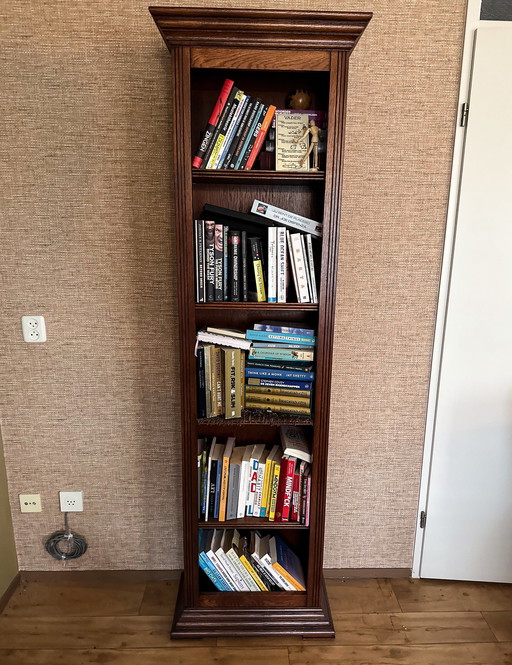 Vintage Bücherregal