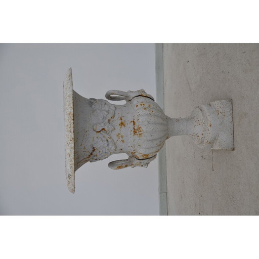 Vintage Medicis Vase mit gusseisernen Ohren