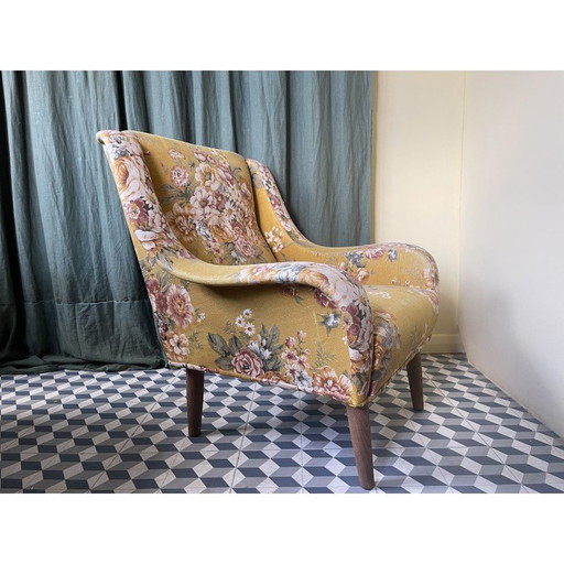 Dänischer floraler Sessel aus der Mitte des Jahrhunderts, 1970er Jahre