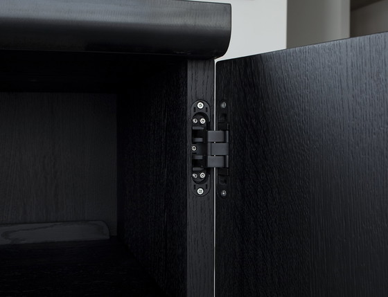 Image 1 of Van Rossum Schrank klein