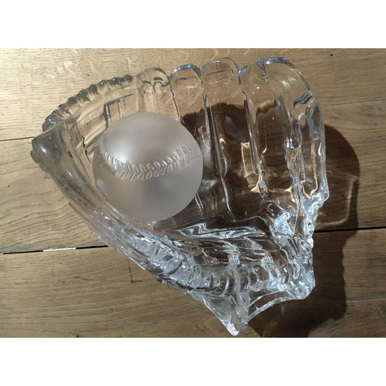 Image 1 of Baseballhandschuh und seine Vintage-Kristallkugel