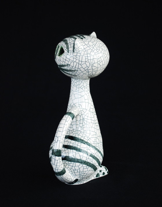 Image 1 of Livia Gorka Sitzende Katze