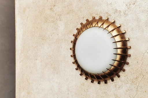 Brutalistische Sunburst-Nagellampe