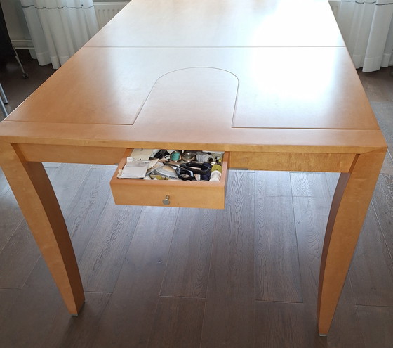 Image 1 of Esstisch Giorgetti, Design Chi Wing Lo