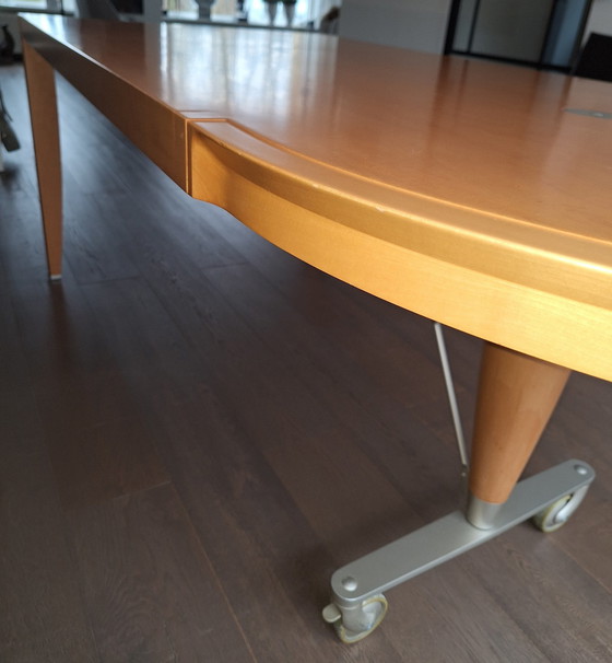 Image 1 of Esstisch Giorgetti, Design Chi Wing Lo