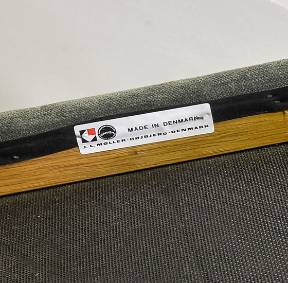 Image 1 of 4 Niels Otto Moller Esszimmerstühle Modell 84