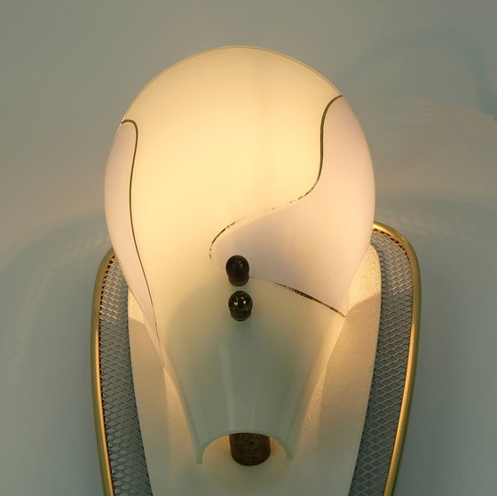 Image 1 of Sehr schöne 1950S Sconce Metall Mesh und Messing mit Glasschirm