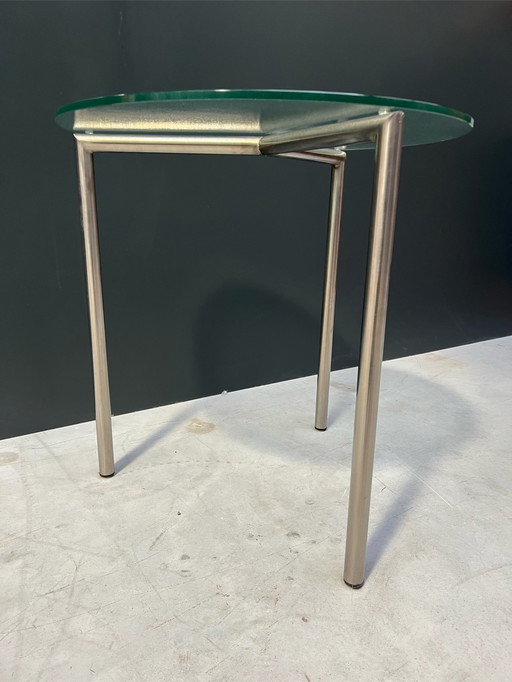 Design -Beistelltisch