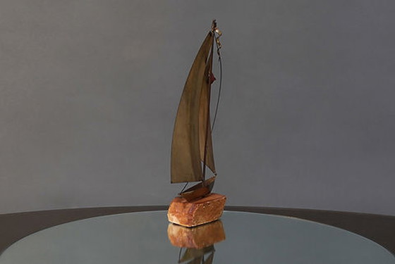 Image 1 of DeMott-Skulptur Segelboot