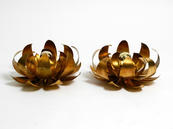 Image 1 of Pair of Beautiful 70'S vergoldeten floralen Wand-oder Deckenleuchte mit großen Blättern in Regency Design