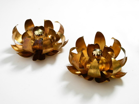 Image 1 of Pair of Beautiful 70'S vergoldeten floralen Wand-oder Deckenleuchte mit großen Blättern in Regency Design