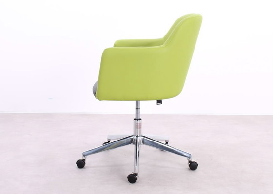 Image 1 of Konferenzstuhl Nowy Styl Athena