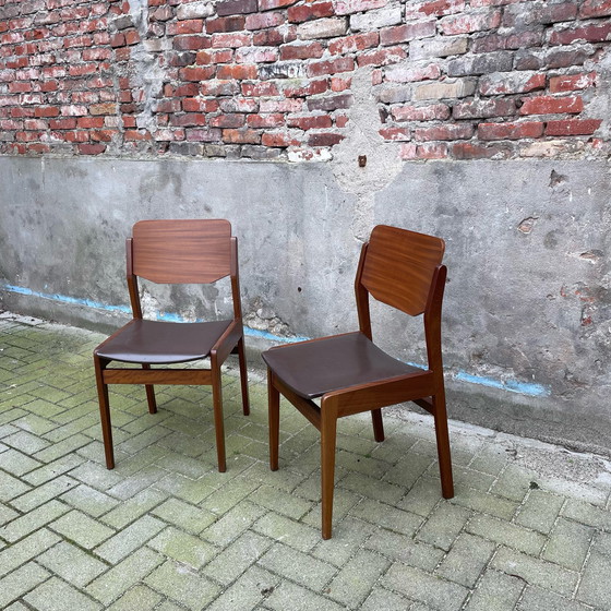 Image 1 of 2x alte Teakholzstühle