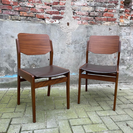 Image 1 of 2x alte Teakholzstühle