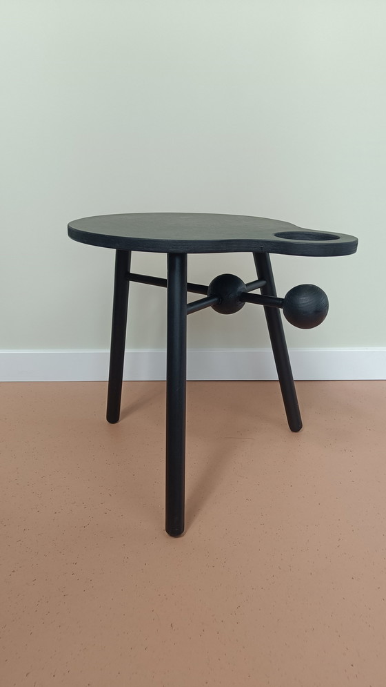 Image 1 of Design-Beistelltisch mit Weinflaschenhalter