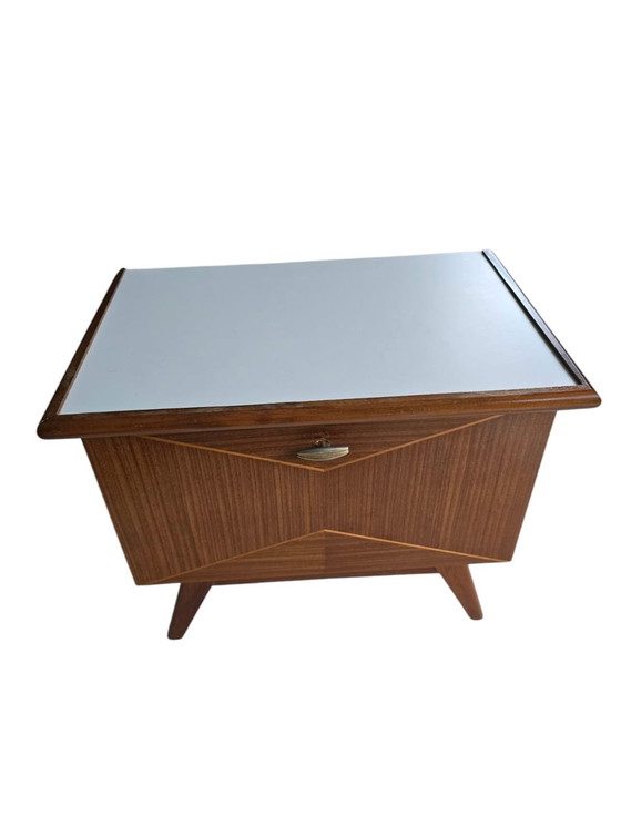 Image 1 of Mid Century Nachttische Teak Formica