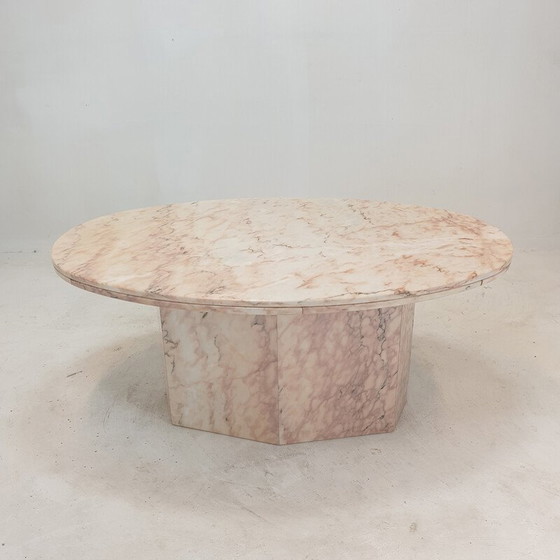 Image 1 of Italienischer ovaler Couchtisch aus Marmor, 1970er Jahre