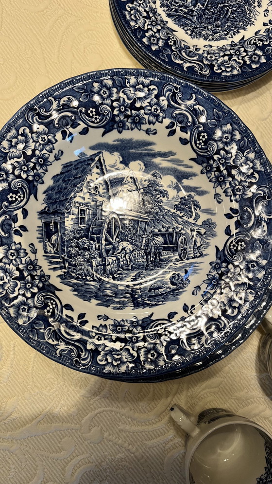 Image 1 of Königliche Tudorware