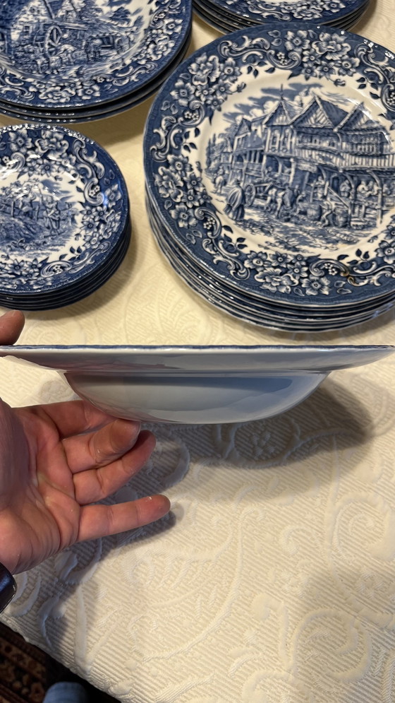 Image 1 of Königliche Tudorware