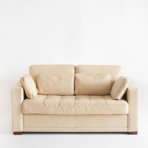 Vintage two-seater sofa in full-grain leather. Bearbeitet von Gerbet Grebot. Frankreich, 1990er Jahre