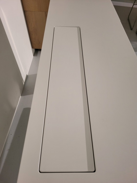 Image 1 of E- Design Sideboard mit TV-Lift
