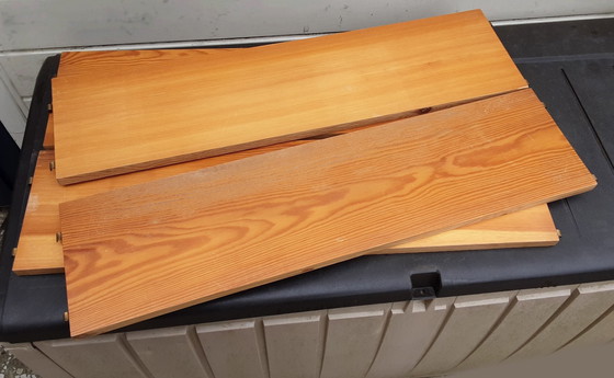 Image 1 of Nisse String Regale