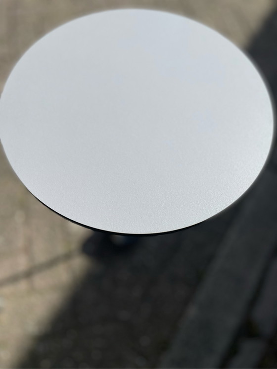 Image 1 of 1x Lourens Fisher Beistelltisch grau