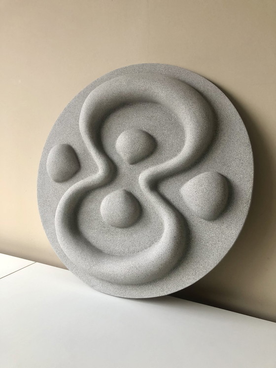 Image 1 of Studio Nuna | Runde Holzstruktur Artwork taupe | Durchmesser 60cm