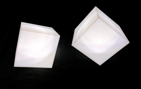 Image 1 of Paar Wandleuchten "Edge", Von Alessandro Mendini Für Artemide, Italien