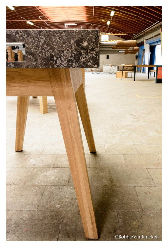 Image 1 of Arton Kicker Tisch Marmor Prototyp Anotr