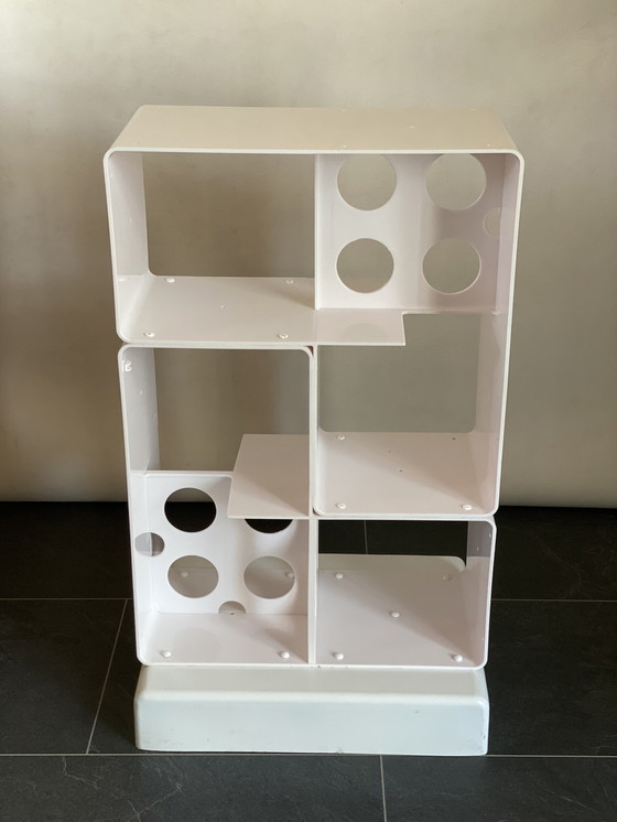 Image 1 of Space Age L'Oreal Ausstellungsständer