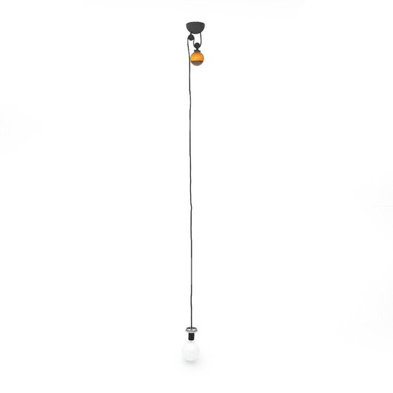 Image 1 of Vintage-Kronleuchter aus schwarzem Metall und Kunststoff von Enzo Mari für Artemide, Italien 1970