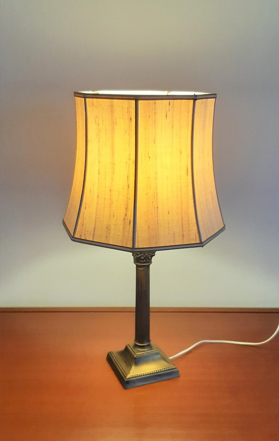Image 1 of Tischlampe mit Original-Lampenschirm, Klassische Bronze (Frantzen)