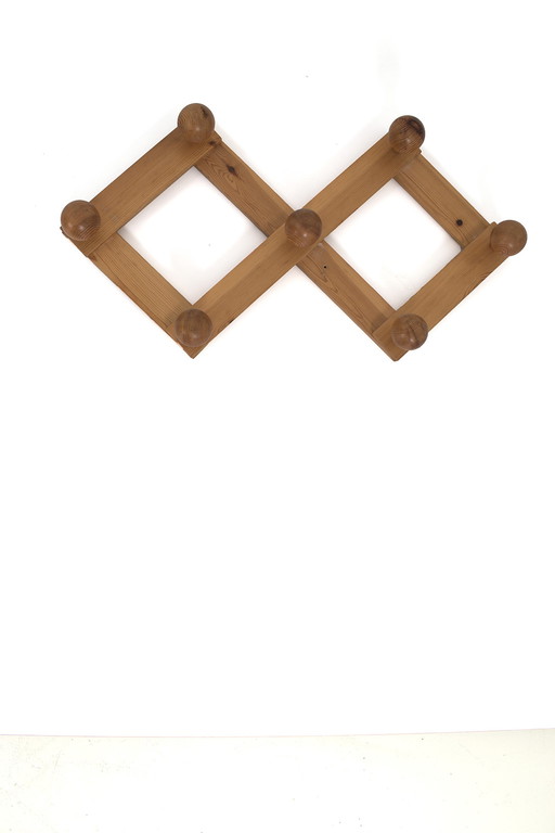 Vintage Garderobe aus Kiefernholz