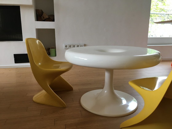 Image 1 of Vintage Couchtisch