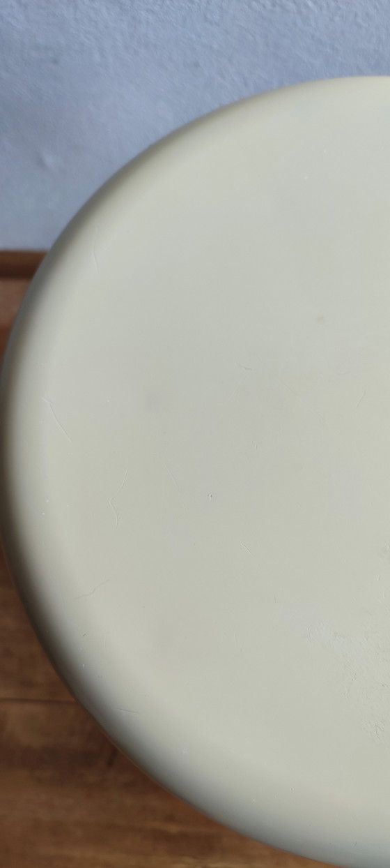 Image 1 of Weltraumzeitalter Velca Hocker Golf Lucci & Orlandini Creme