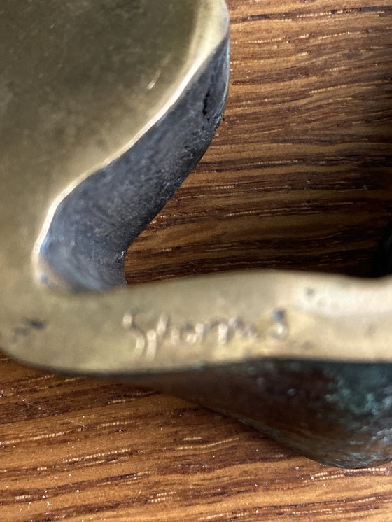 Image 1 of Bronzekunstwerk des Bildhauers Harry Storms, handsigniert