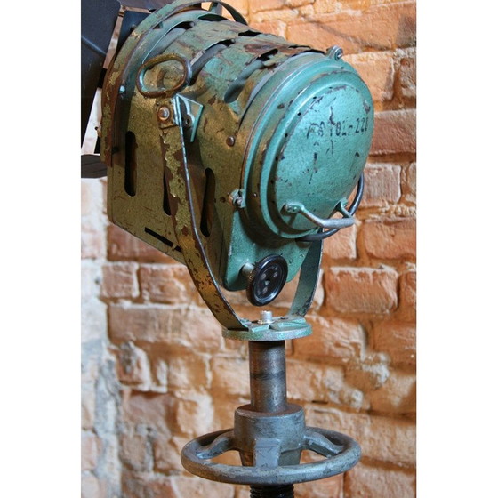 Image 1 of Alter Theater- und Kinoprojektor Modell 150