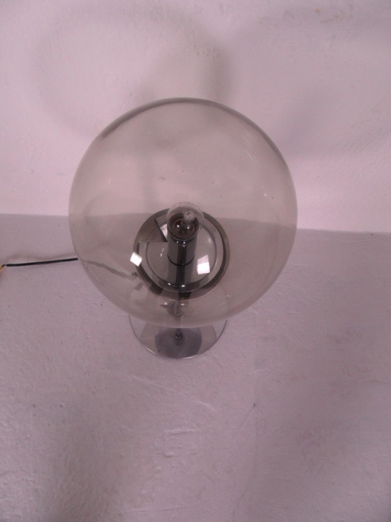 Image 1 of Vintage Schreibtischlampe mit Glaskugel aus den 1960er Jahren