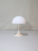 Panthella Tischleuchte Louis Poulsen Verner Panton