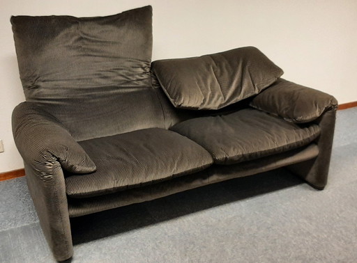 Cassina Zweisitzer-Sofa