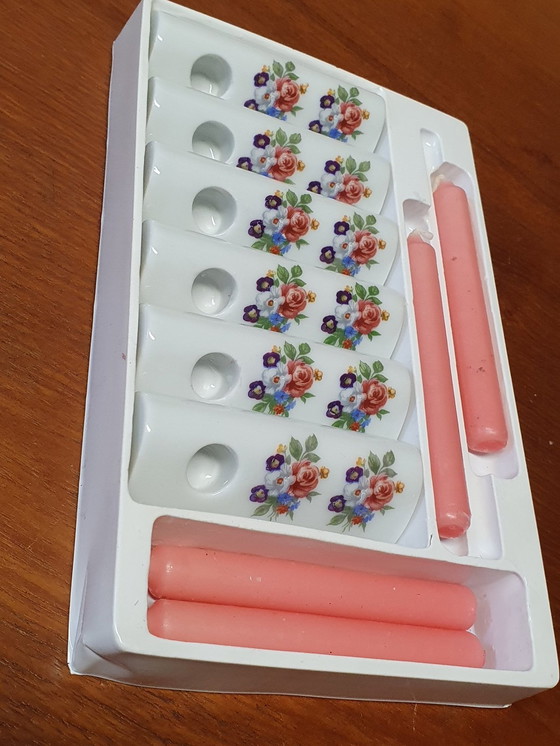 Image 1 of 1874 Romantische Porzellan Mini Kerzenleuchter mit Blumen